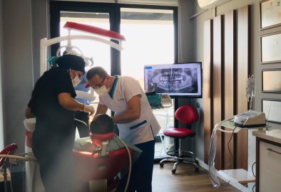 Dt.Enis ERBAR hocamızla NTA İMPLANT operasyonumuzdan kareler.