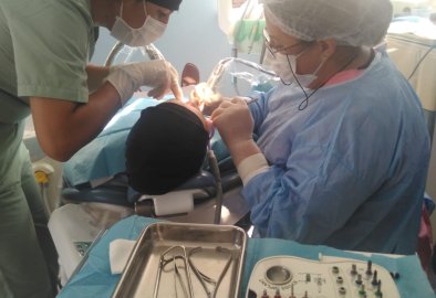 Eskişehir Dental implant ailesi olarak Dt Hatice TEMİZYÜREK hocamıza teşekkür ederiz. Eline,emeğine sağlık.